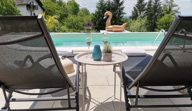 Hilltop house with jacuzzi, sauna, pool, barbecue, and orchard