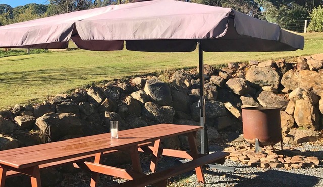 Hilltop Lane - a gracious property set up for the perfect country escape.