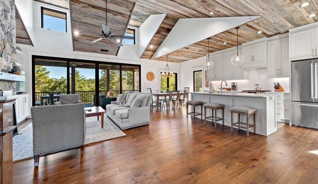 Hilltop Lodge | Opulent Lakefront Living & Private Dock on Lake James!