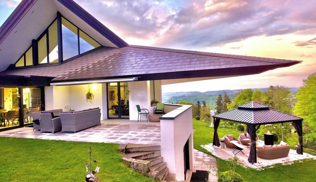 Hilltop Luxury Villa with Minigolf, Indoor Pool, Wellness & Spa