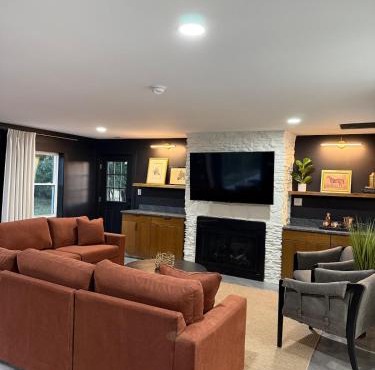 Hilltop Retreat on Bourbon Trail with Pool and Hot Tub