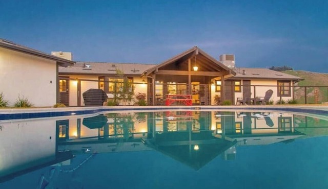 Hilltop Sierra Citrus Ranch