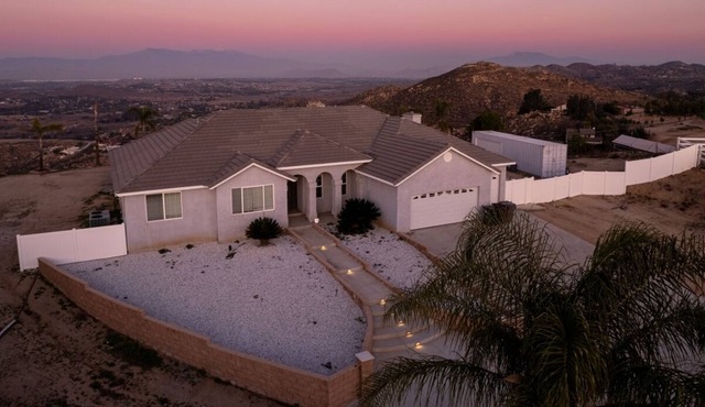 Hilltop Villa in Lake Mathews with Million Dollar Views