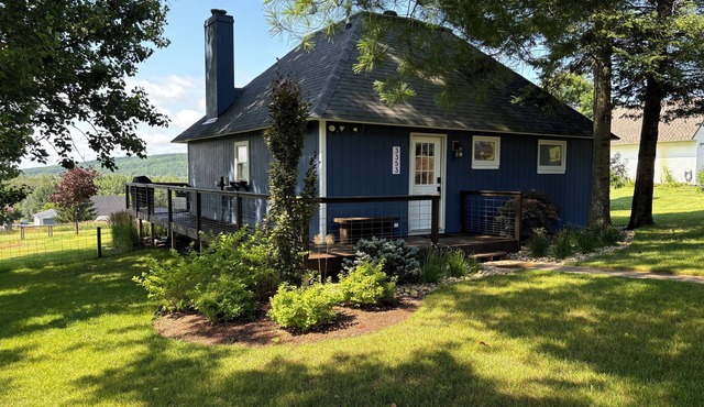 Hillview Haven - Hot tub - Mountain Views -Golf - Kid Friendly