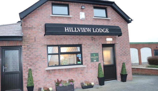 Hillview Lodge