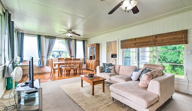 Hilo Home Base - 3 Miles to State Park & Beach!