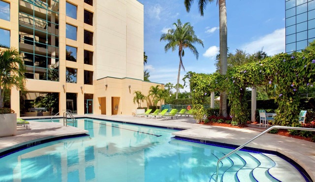 Hilton Boca Raton Suites