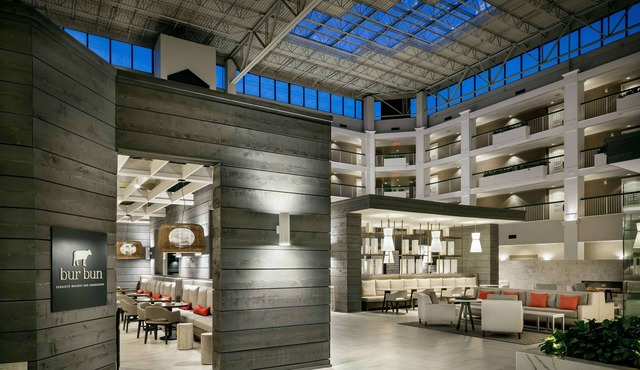 Hilton Brentwood/Nashville Suites