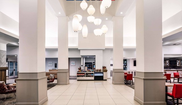 Hilton Garden Inn Bakersfield