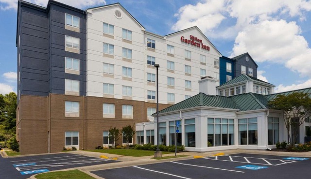 Hilton Garden Inn Birmingham/Lakeshore Drive