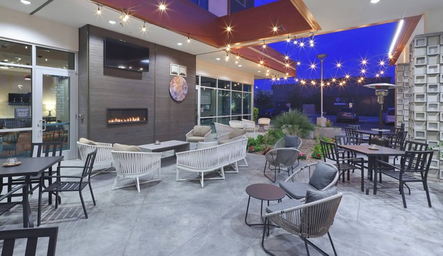 Hilton Garden Inn Chandler Downtown