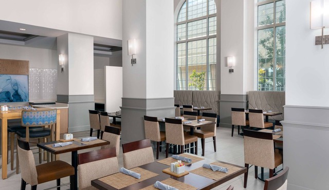 Hilton Garden Inn Charlotte Uptown