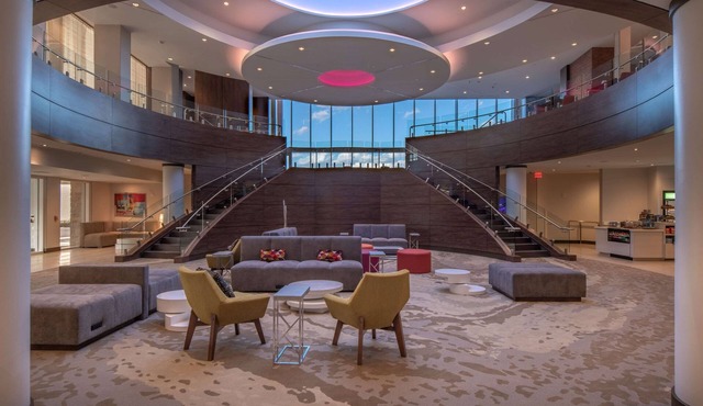 Hilton Garden Inn Dallas at Hurst Conference Center