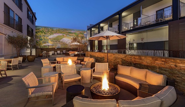 Hilton Garden Inn Davis Downtown