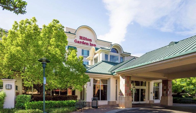Hilton Garden Inn Fairfield