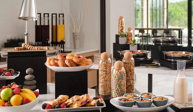 Hilton Garden Inn Grapevine at Silverlake Crossing