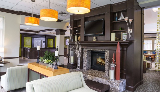 Hilton Garden Inn Hampton Coliseum Central
