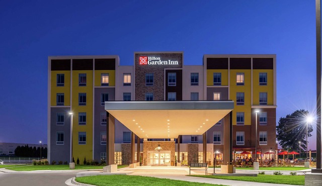 Hilton Garden Inn Kansas City Airport