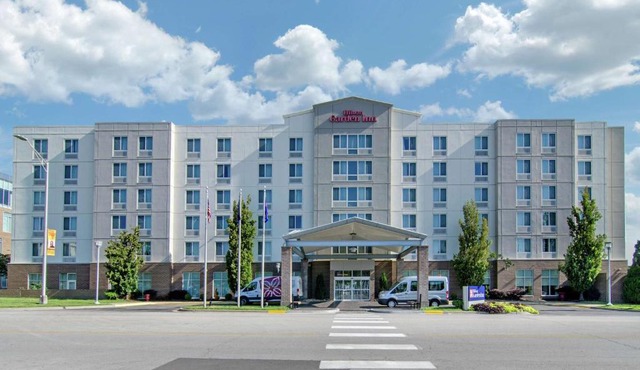 Hilton Garden Inn Kansas City/Kansas