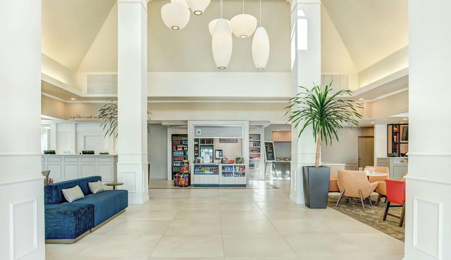 Hilton Garden Inn Lakewood