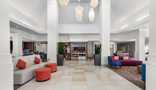 Hilton Garden Inn Overland Park