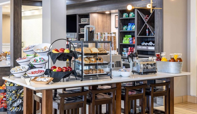 Hilton Garden Inn Roanoke