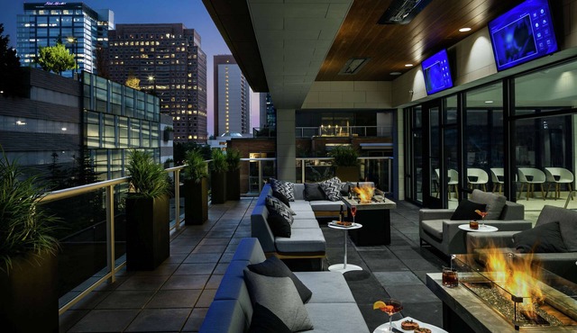 Hilton Garden Inn Seattle Bellevue Downtown, WA