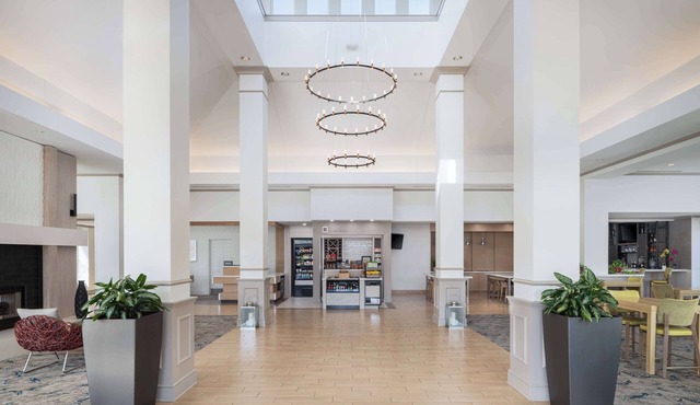 Hilton Garden Inn St. Charles