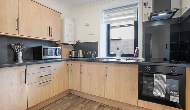 Hilton Road Apartment