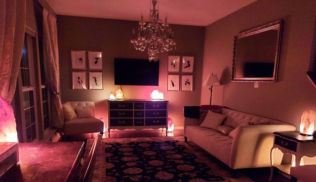 Himalayan Salt Retreat - 3Br 2.5Ba