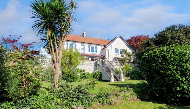 HINDON HALL, family friendly, with a garden in Carbis Bay