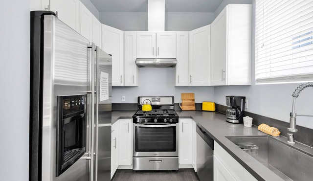 Hinds by AvantStay Duplex in North Hollywood