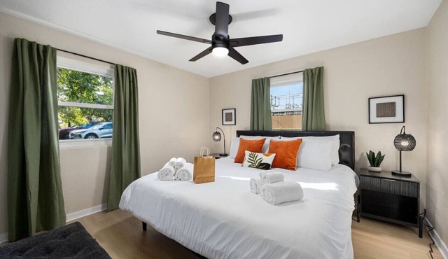 Hines Haven | Unit 2 - Perfect BNB for YOU!