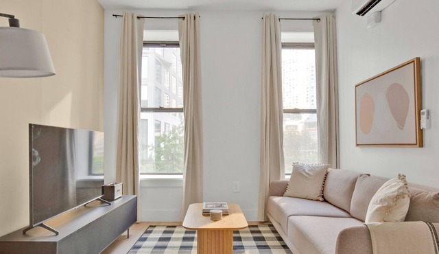 Hip Downtown BK 2BR w/ W/D & Outdoor Space, nr Barclays, by Blueground