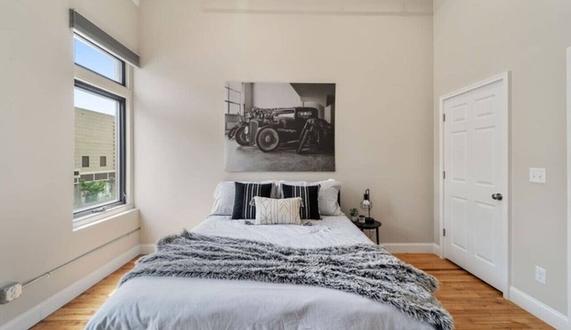 Hip Dtwn Apt W/Arcade & Gym