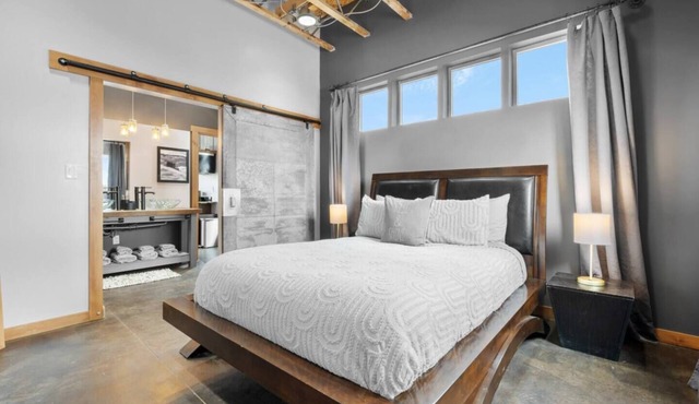 Hip & Modern Loft with Garage