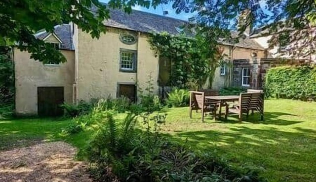 Historic 1600s East Cottage at Powis House Estate