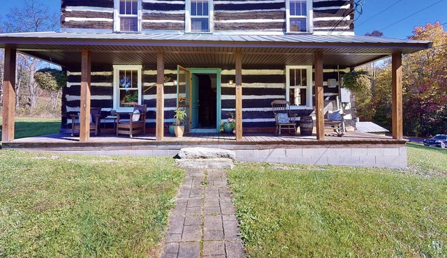 Historic 1855 Covey House Near NEW RIVER GORGE , and Lake Stephens