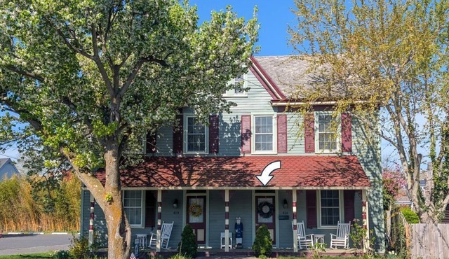 Historic 1880 4BR in West Cape May - Beach Box - Pet Friendly