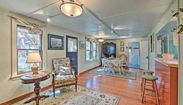 Historic 1890 Carriage House In Downtown Missoula!