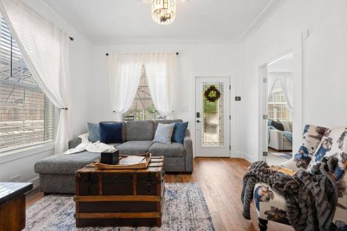 Historic 1914 Cottage, Near Downtown, UNR & Hospitals, Early Check In