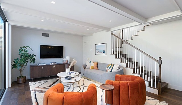 Historic 3BR Bungalow | Steps to La Jolla Cove