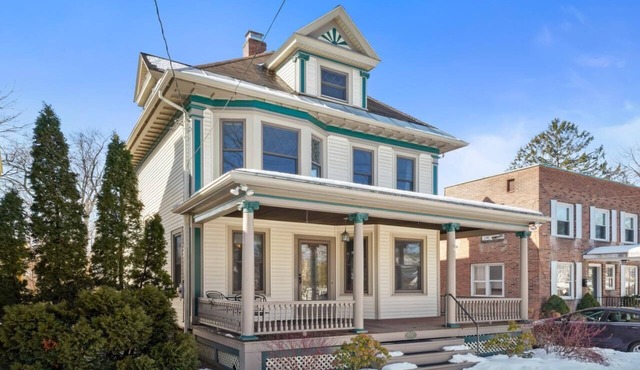 Historic 4 Bedroom Home in Upper Union