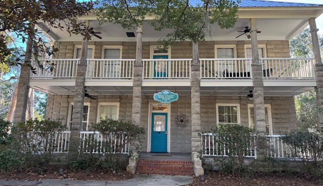 Historic 5 Bedroom Home, Walk To Cumberland Island Ferry