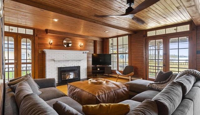 Historic 5BR Cottage Near Trails with Crooked Lake Views