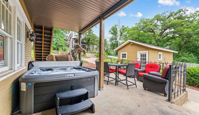 Historic 6BR Near Branson Landing + Hot Tub
