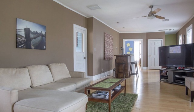 Historic Allentown 5 Bedroom Home w/parking