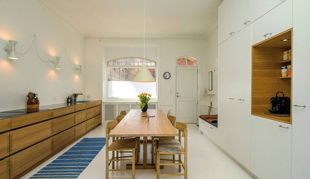 Historic apartment in the heart of Østerbro