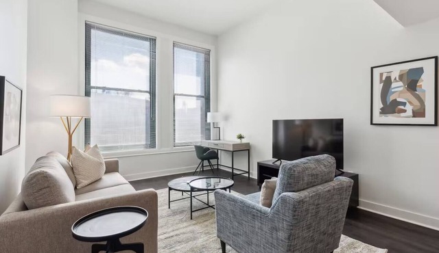 Historic Apartment w/Laundry & Kitchen | Walk to Heinz History Center | 2 Units
