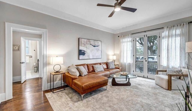 Historic Apt - Blocks from Shoppes of Avondale!